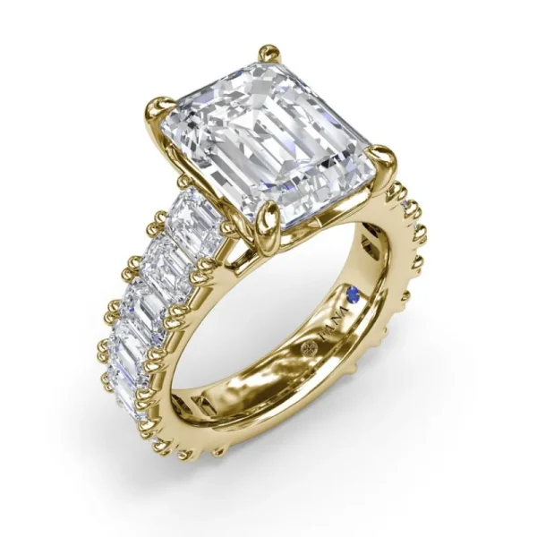 Fashion Fana Chunky Emerald Diamond Engagement Ring