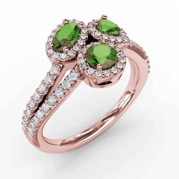 New Fana Feel The Elegance Emerald and Diamond Ring