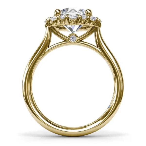 Sale Fana Graduated Halo Diamond Engagement Ring
