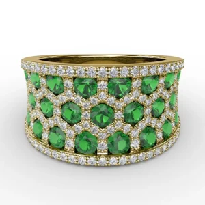 Clearance Fana Motif Emerald and Diamond Ring