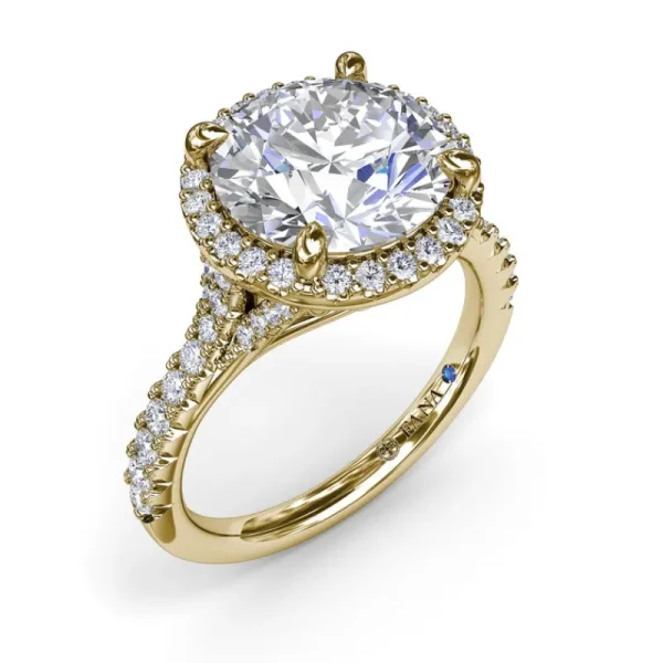 Hot Fana Striking and Bold Diamond Engagement Ring