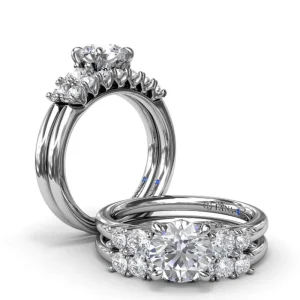Best Fana Strong and Striking Diamond Engagement Ring
