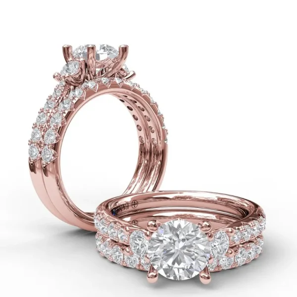 Outlet Fana Three Stone With Pave Engagement Ring
