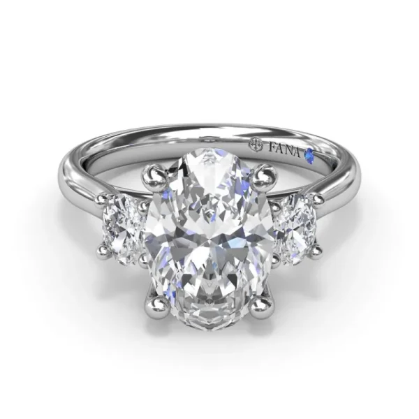 Hot Fana Three-Stone Oval Diamond Engagement Ring
