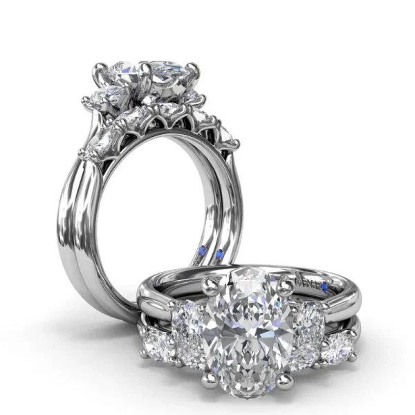 Hot Fana Three-Stone Oval Diamond Engagement Ring